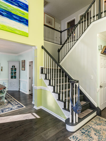 3105 Twatchman Drive - Foyer