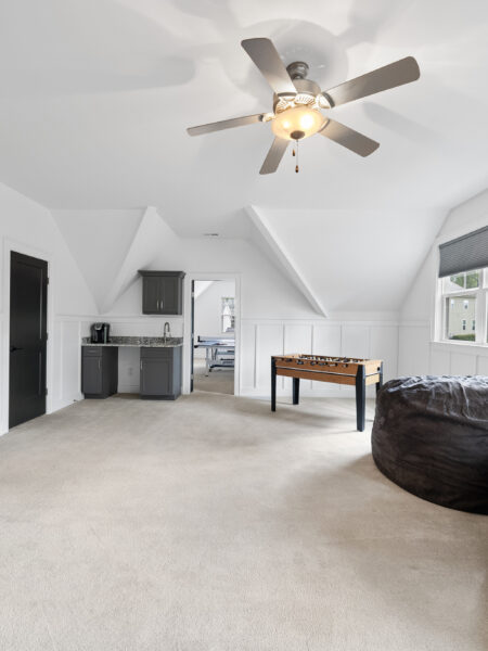 5109 Wainscott Way Raleigh - Sinnett Realty Group