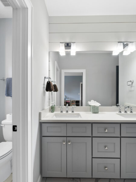 5109 Wainscott Way Raleigh - Sinnett Realty Group