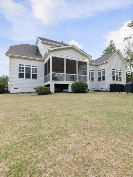 5109 Wainscott Way Raleigh - Sinnett Realty Group